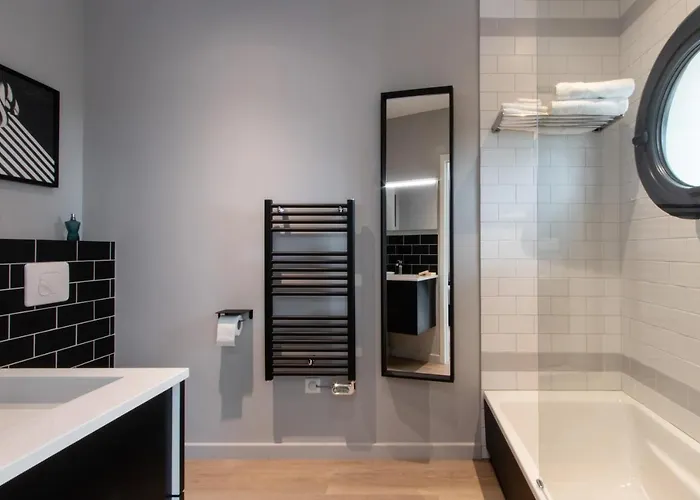 Nakalta Villa Cazoules